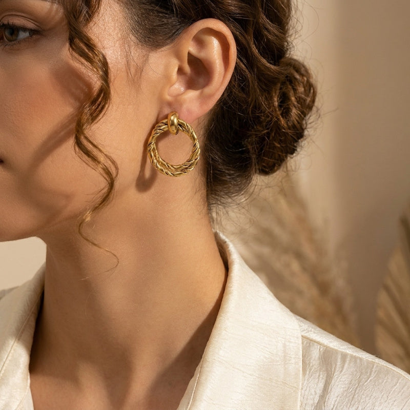 77d5e6a6-6358-474a-8562-4391b144271c